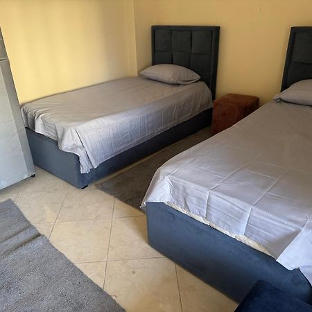 Appartement Provis à Charjah Extérieur photo